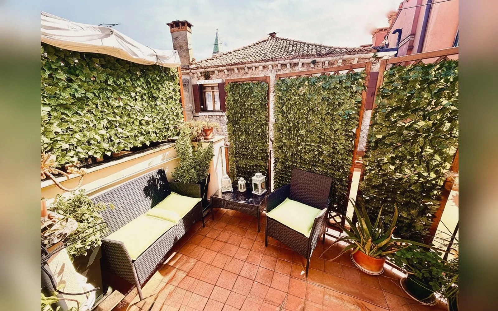 La terrazza panoramica di Domus dei Fabbri